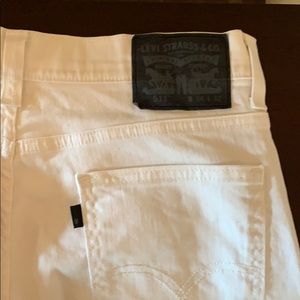 Ivory Levi’s 511 34x32